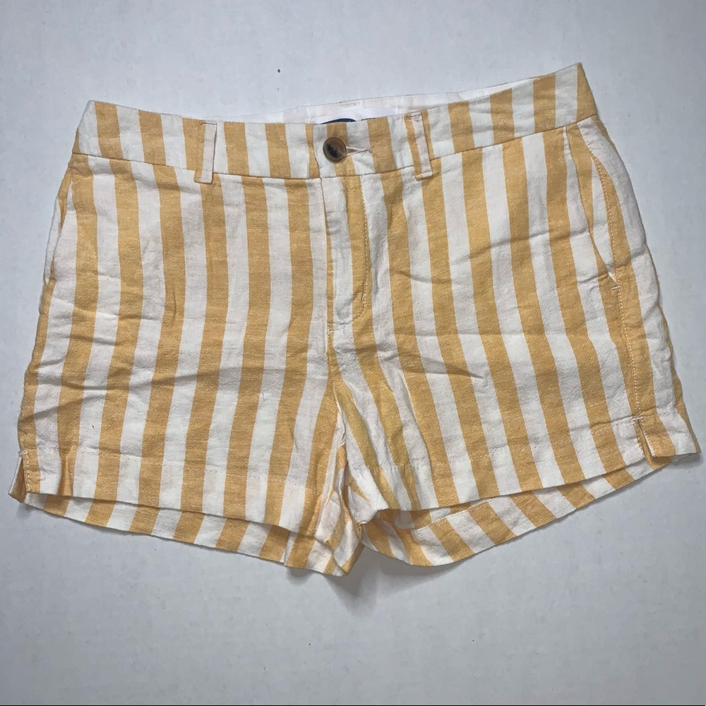 Linen shorts